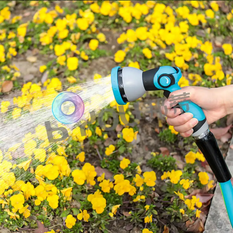 retractable-garden-hose-with-10-patterns-spray-nozzle-10